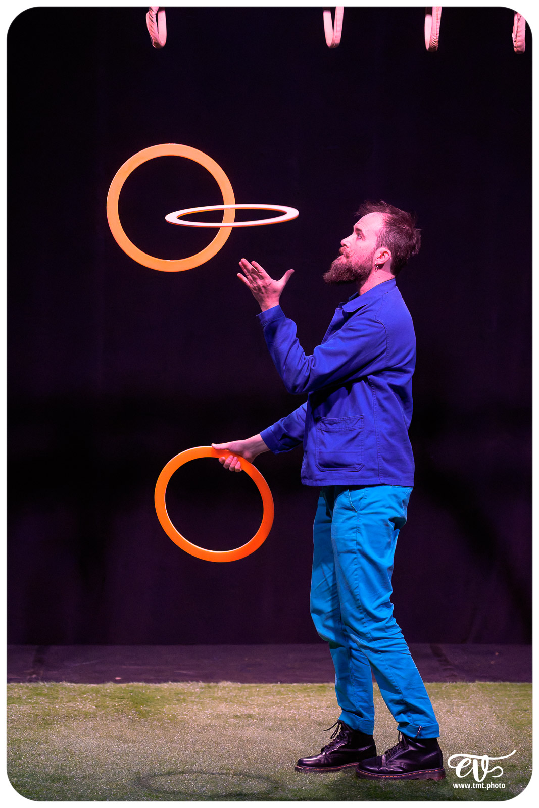 LE VERTIGE DE L'ENVERS (CIE L'ENVOLÉE CIRQUE)